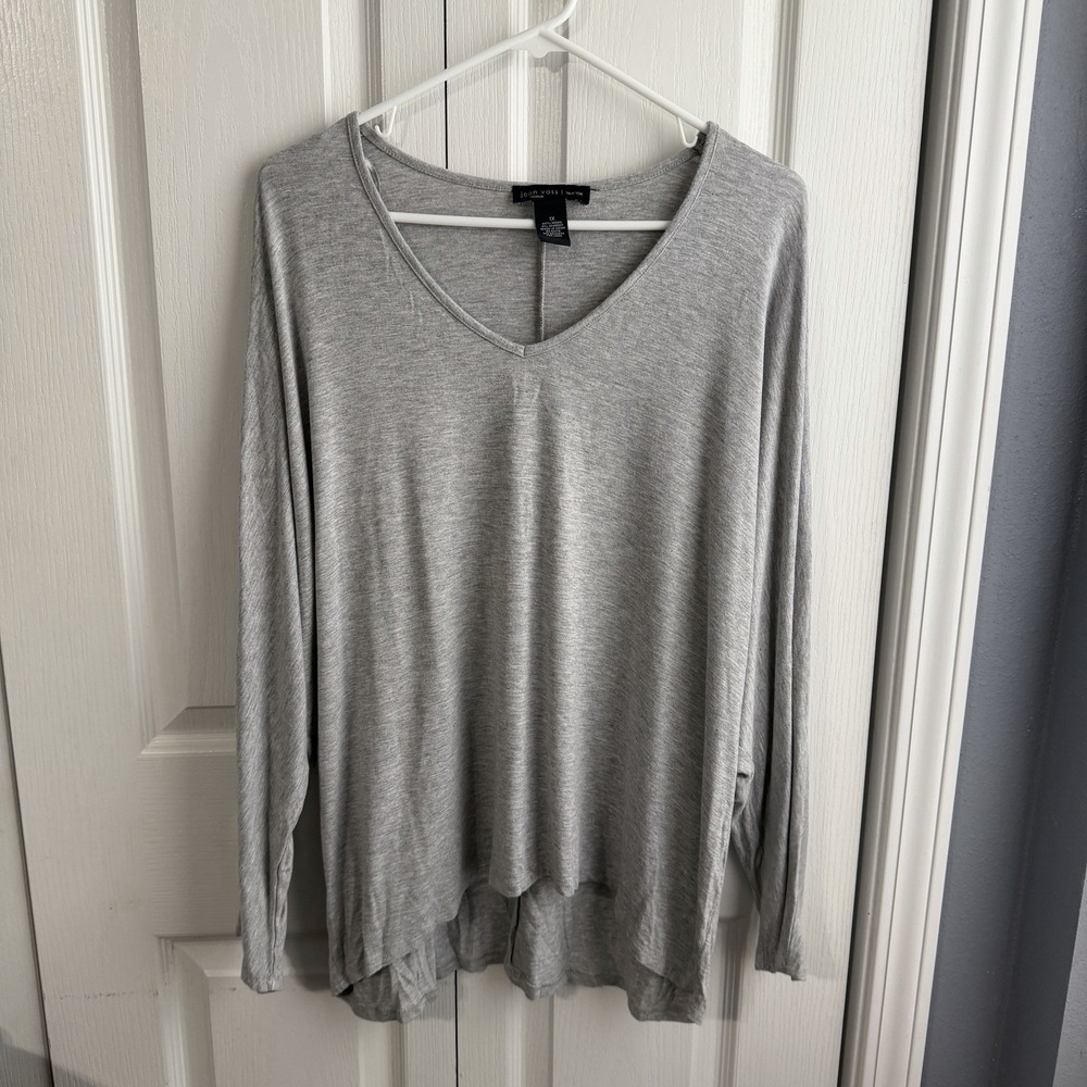Joan Vase Gray Long Sleeve Top Women's Size 1X Minimalist Preppy Office Boho